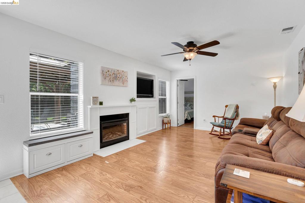 4672 Ford St, Brentwood (CC), CA 94513