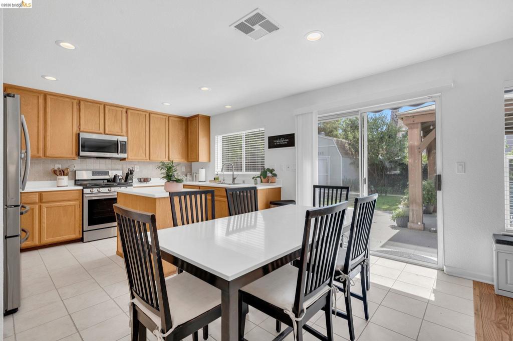 4672 Ford St, Brentwood (CC), CA 94513