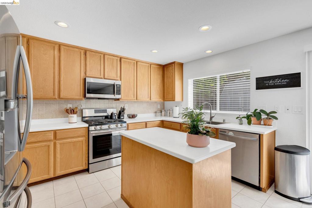 4672 Ford St, Brentwood (CC), CA 94513