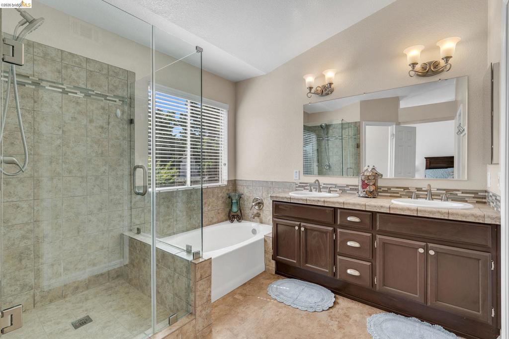 4672 Ford St, Brentwood (CC), CA 94513