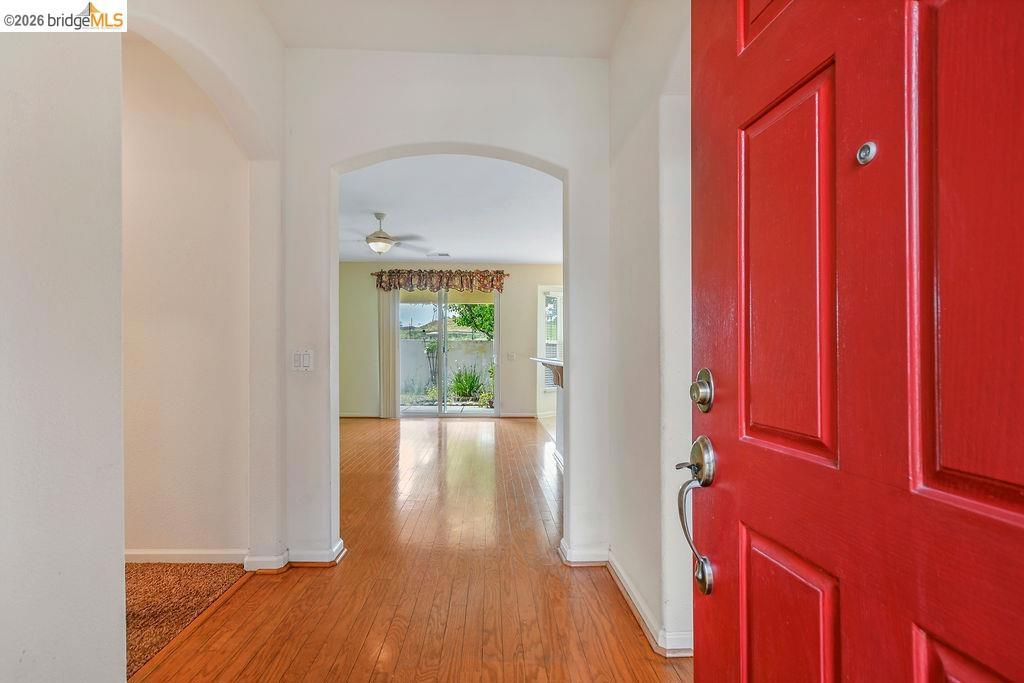 987 Centennial Dr, Brentwood (CC), CA 94513