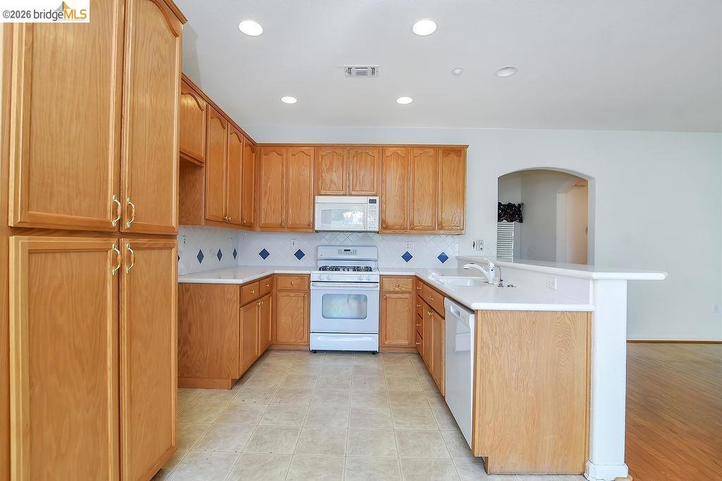 987 Centennial Dr, Brentwood (CC), CA 94513