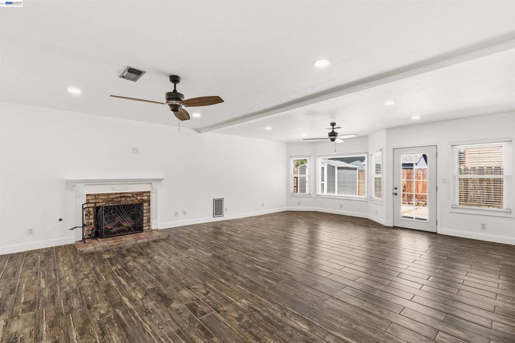 1864 Cherrywood Pl, Manteca, CA 95336