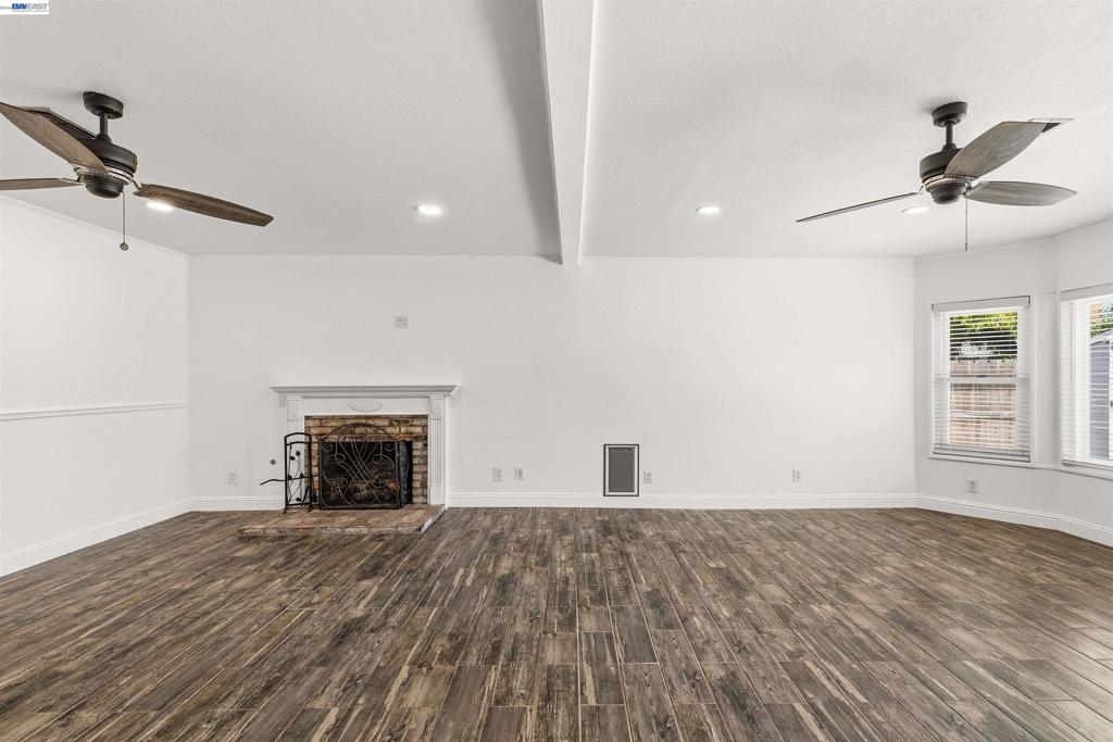 1864 Cherrywood Pl, Manteca, CA 95336