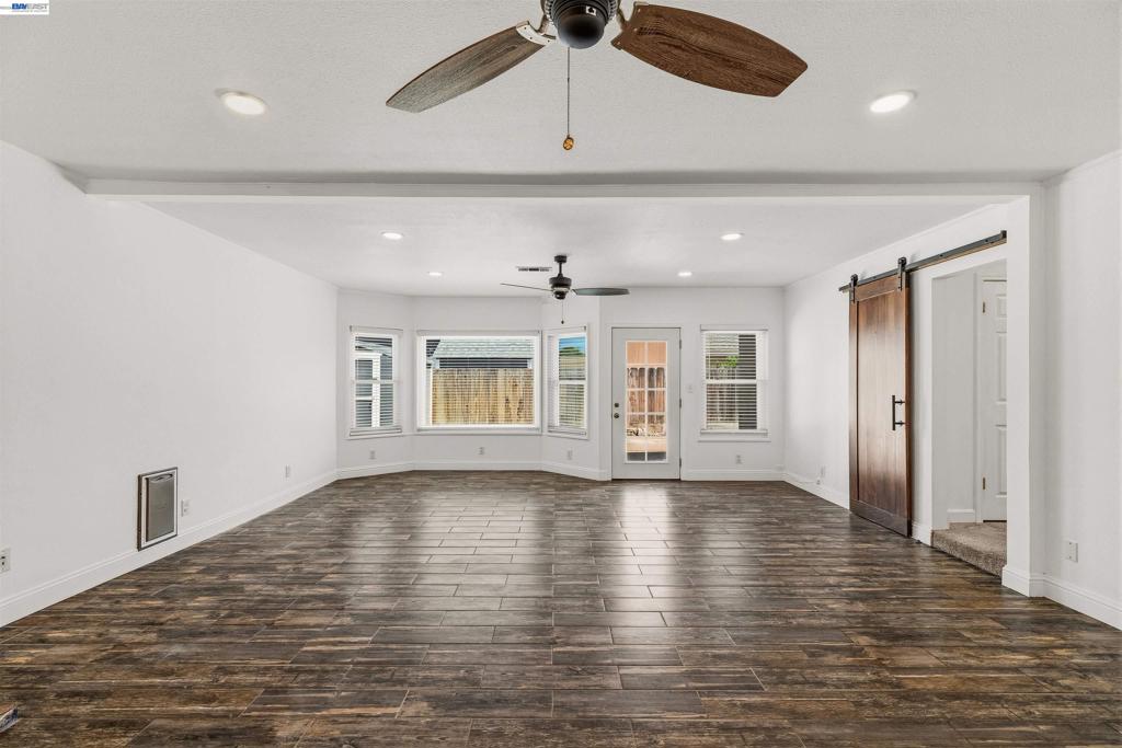 1864 Cherrywood Pl, Manteca, CA 95336