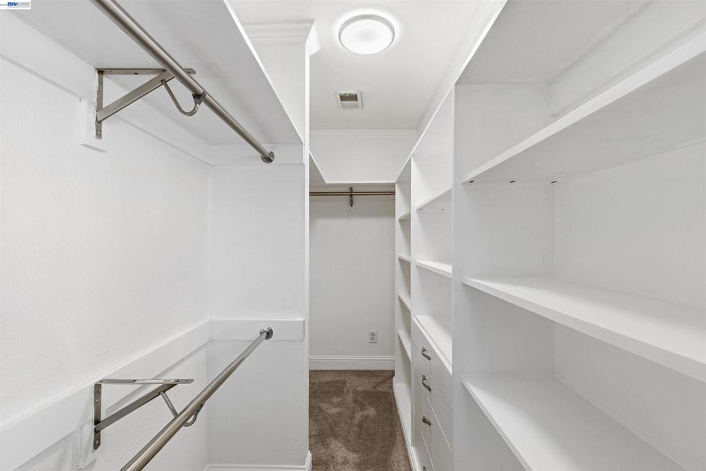 1864 Cherrywood Pl, Manteca, CA 95336