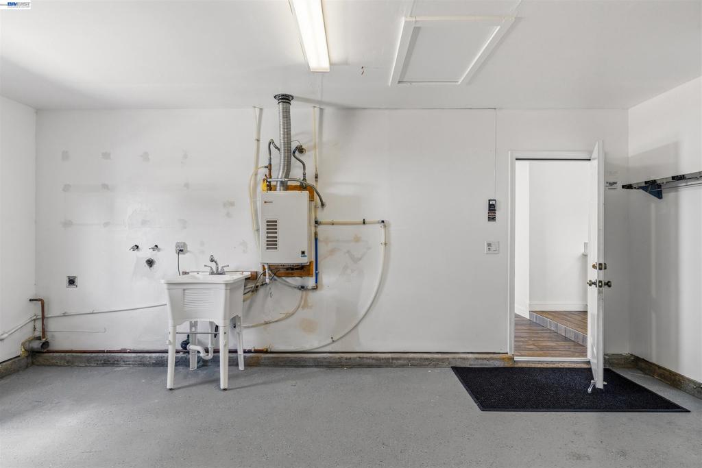 1864 Cherrywood Pl, Manteca, CA 95336