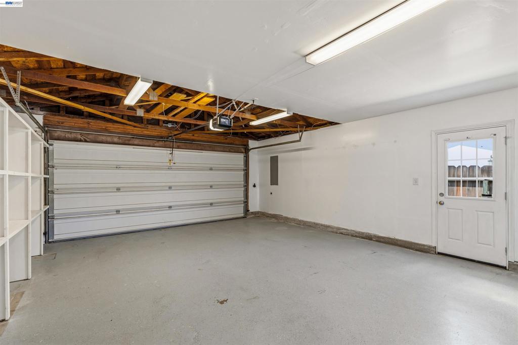 1864 Cherrywood Pl, Manteca, CA 95336