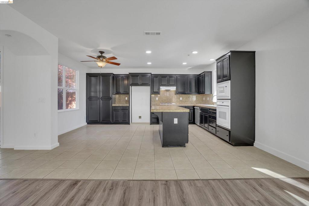 2340 St Augustine Dr, Brentwood (CC), CA 94513