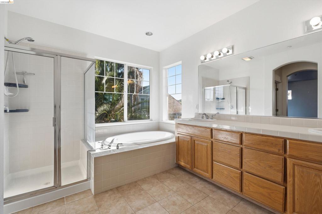 2340 St Augustine Dr, Brentwood (CC), CA 94513