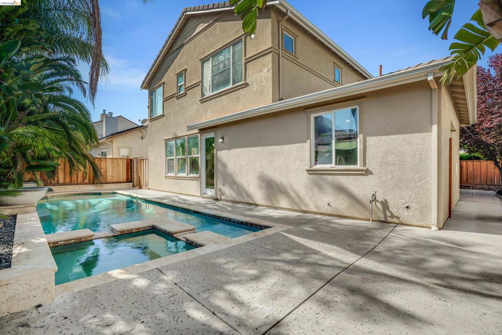 2340 St Augustine Dr, Brentwood (CC), CA 94513