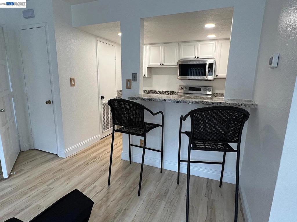 3701 Colonial Dr #36, Modesto, CA 95356