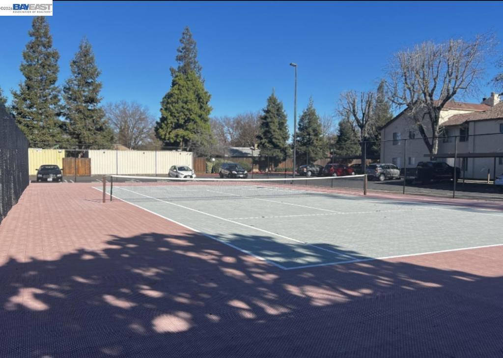 3701 Colonial Dr #36, Modesto, CA 95356