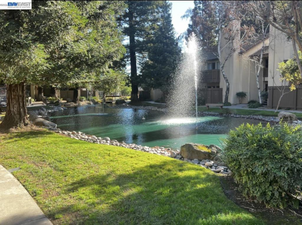 3701 Colonial Dr #36, Modesto, CA 95356