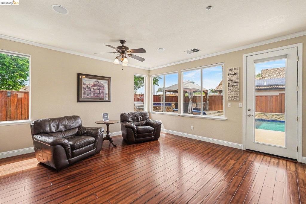 1400 Buckingham Dr, Brentwood (CC), CA 94513