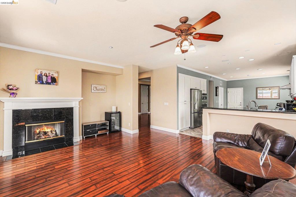 1400 Buckingham Dr, Brentwood (CC), CA 94513