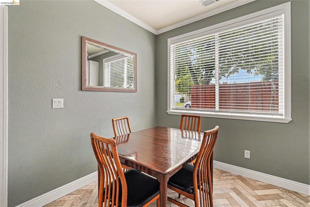 1400 Buckingham Dr, Brentwood (CC), CA 94513