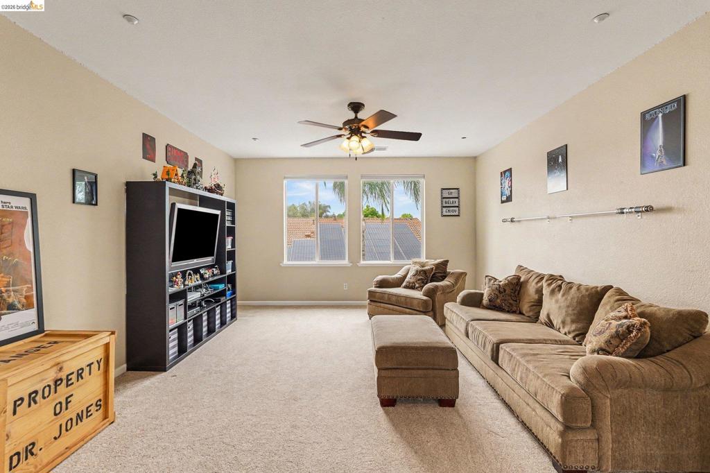 1400 Buckingham Dr, Brentwood (CC), CA 94513