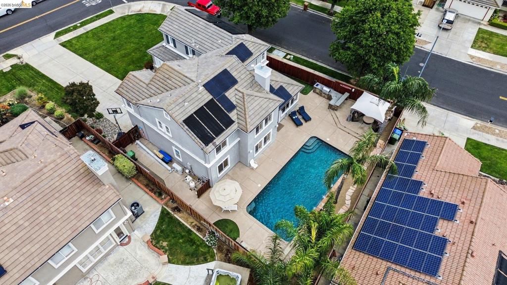 1400 Buckingham Dr, Brentwood (CC), CA 94513