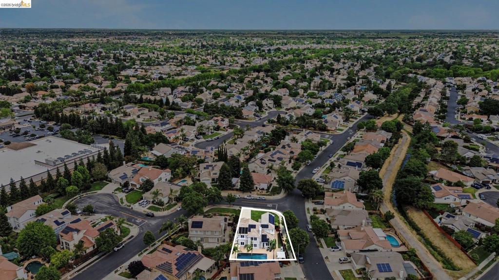 1400 Buckingham Dr, Brentwood (CC), CA 94513