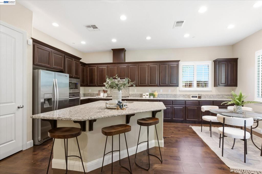 101 Gridley Ct, Brentwood (CC), CA 94513