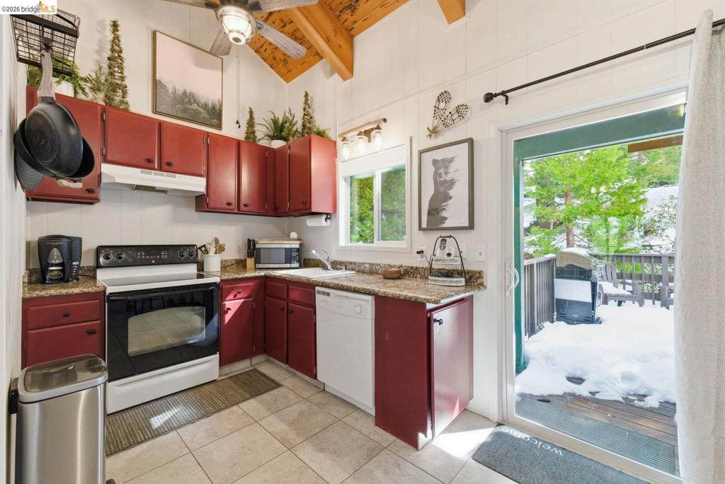 33840 Upper Leland RD ## 25A, Strawberry, CA 95364