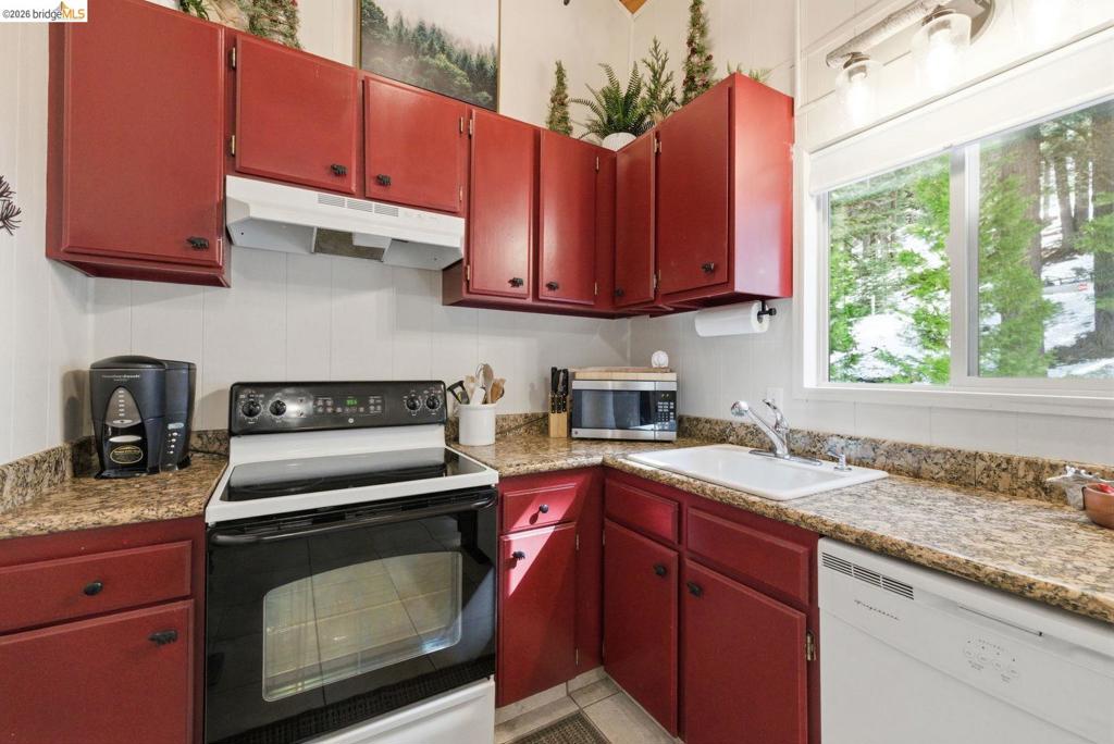 33840 Upper Leland RD ## 25A, Strawberry, CA 95364