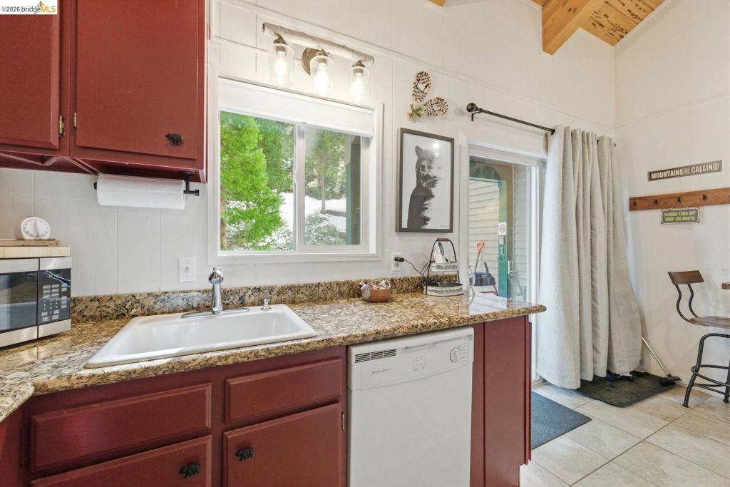 33840 Upper Leland RD ## 25A, Strawberry, CA 95364