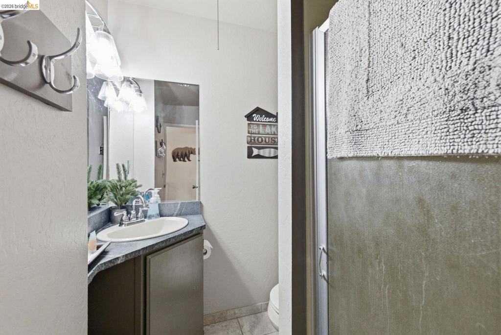 33840 Upper Leland RD ## 25A, Strawberry, CA 95364