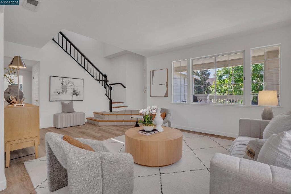 955 Woodsong Ln, Brentwood (CC), CA 94513