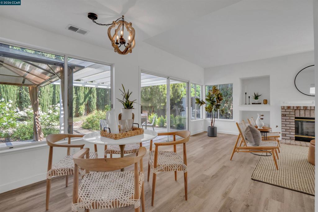 955 Woodsong Ln, Brentwood (CC), CA 94513