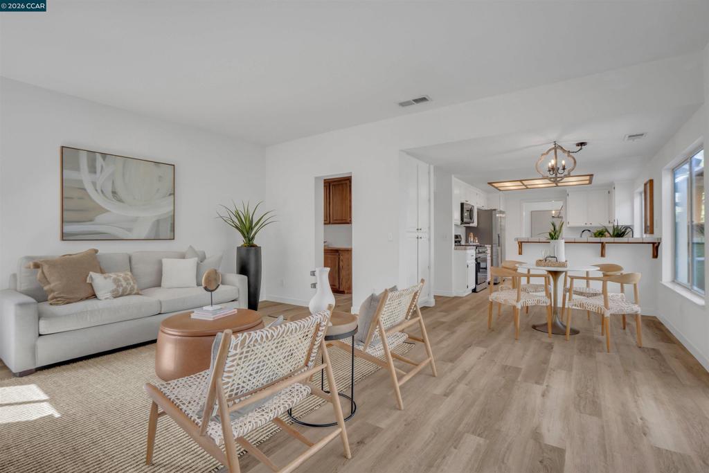 955 Woodsong Ln, Brentwood (CC), CA 94513