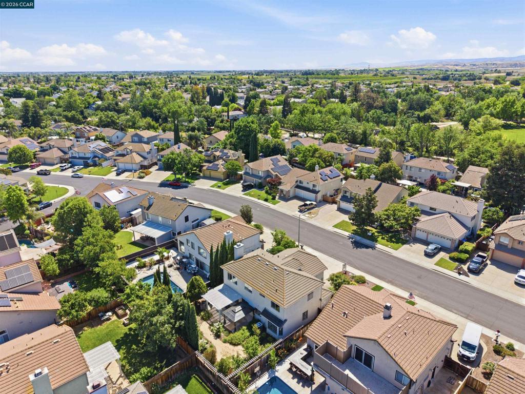 955 Woodsong Ln, Brentwood (CC), CA 94513