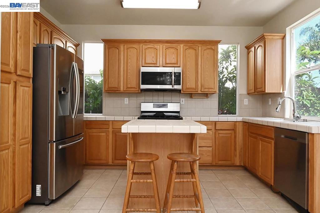 142 Wexford St, Brentwood (CC), CA 94513