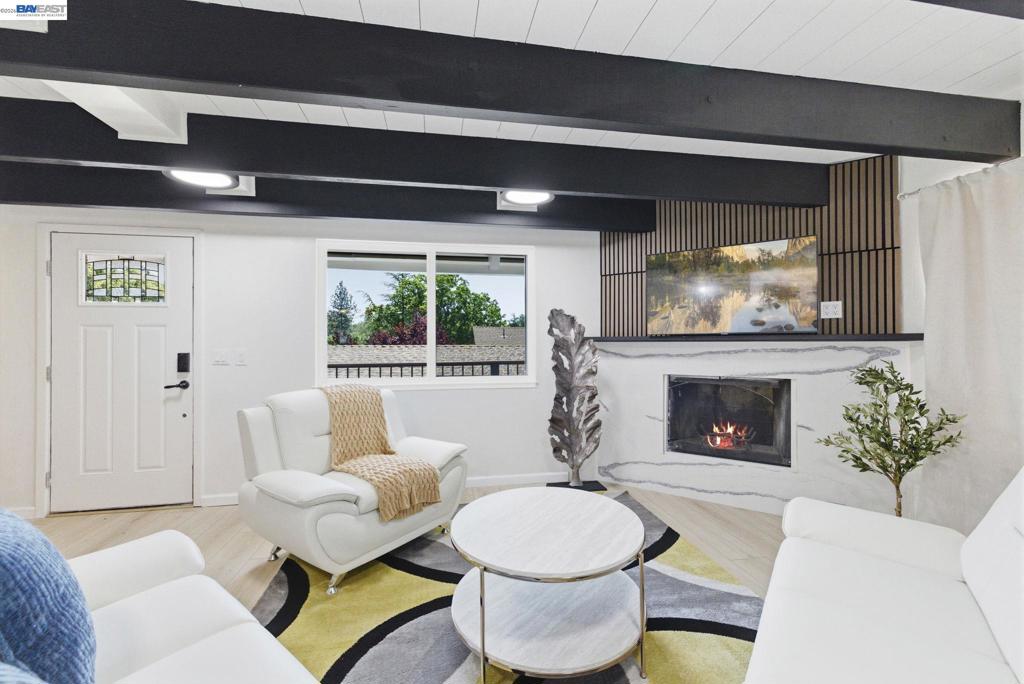 20543 Nob Hill Cir, Groveland, CA 95321