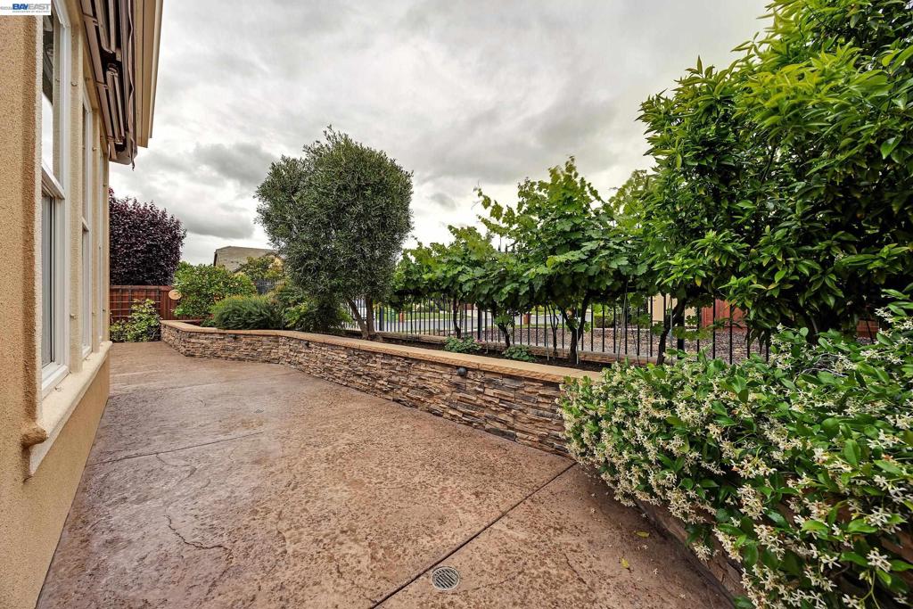 1741 Chardonnay Ln, Brentwood (CC), CA 94513