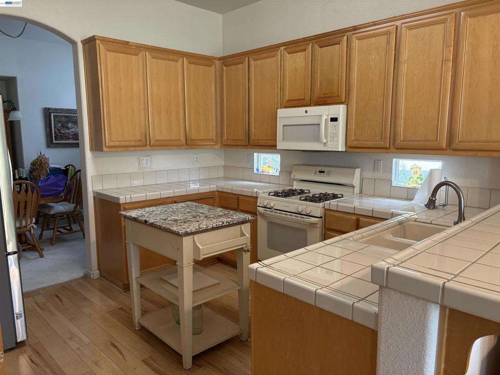 395 Grenadier Way, Brentwood (CC), CA 94513