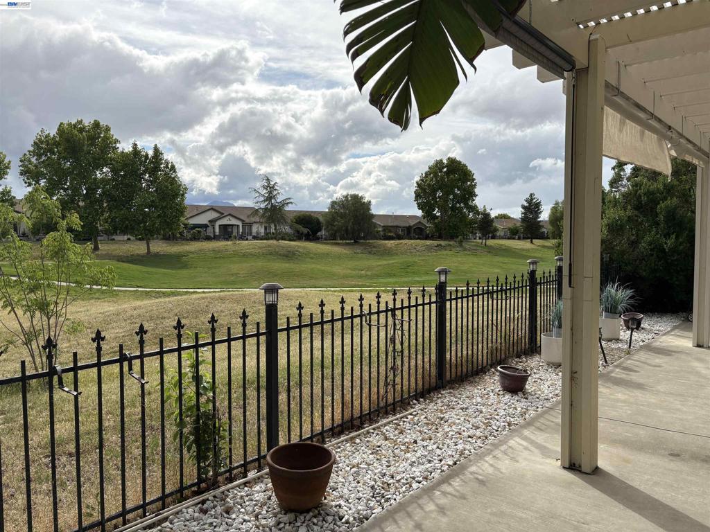 395 Grenadier Way, Brentwood (CC), CA 94513