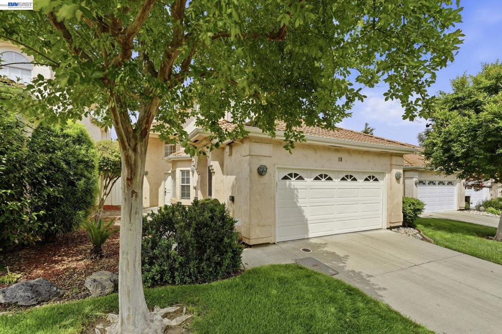 1500 Scenic Dr, Modesto, CA 95355