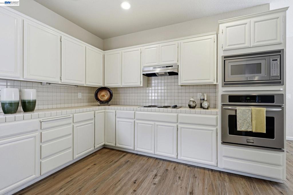 1500 Scenic Dr, Modesto, CA 95355