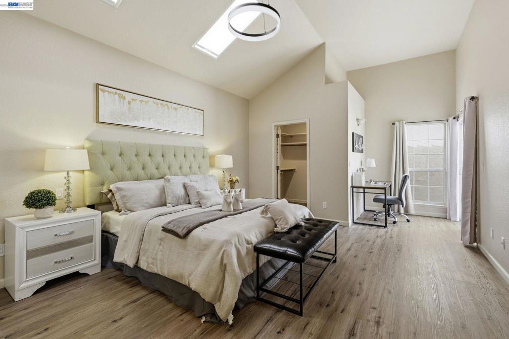 1500 Scenic Dr, Modesto, CA 95355