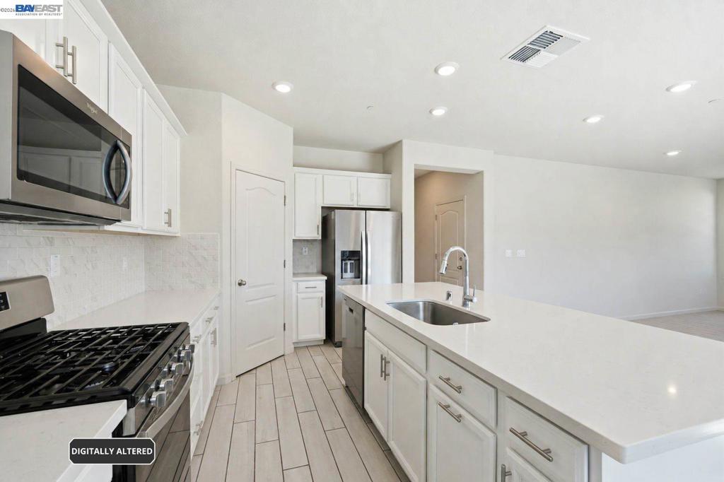 3134 Feather Rd, Manteca, CA 95337