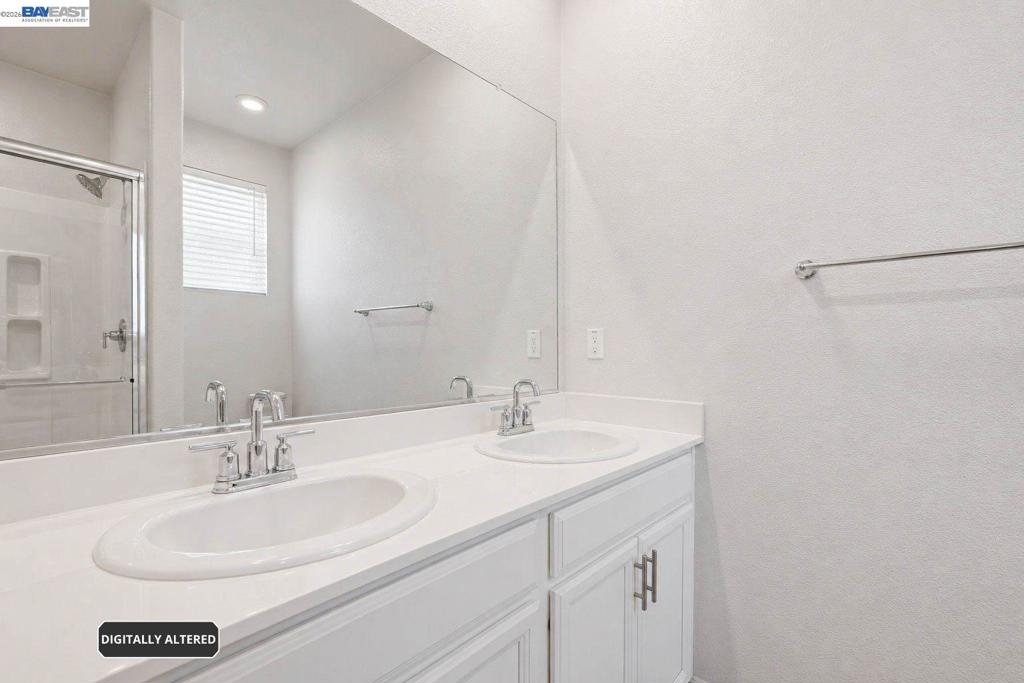 3134 Feather Rd, Manteca, CA 95337