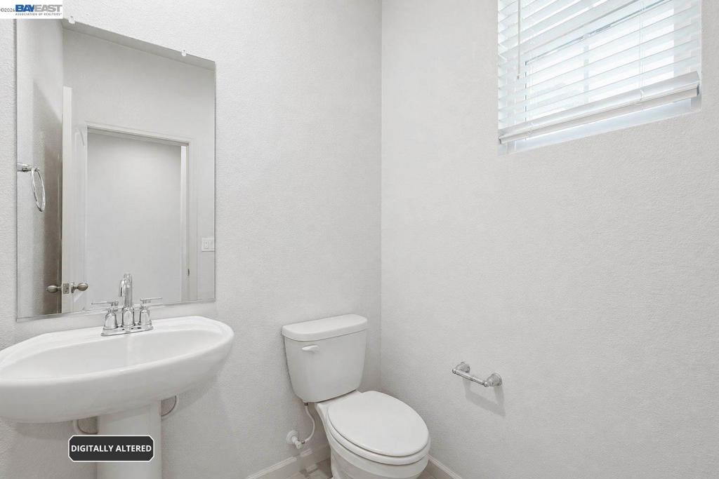 3134 Feather Rd, Manteca, CA 95337