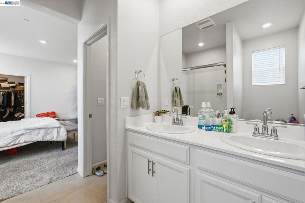 3134 Feather Rd, Manteca, CA 95337