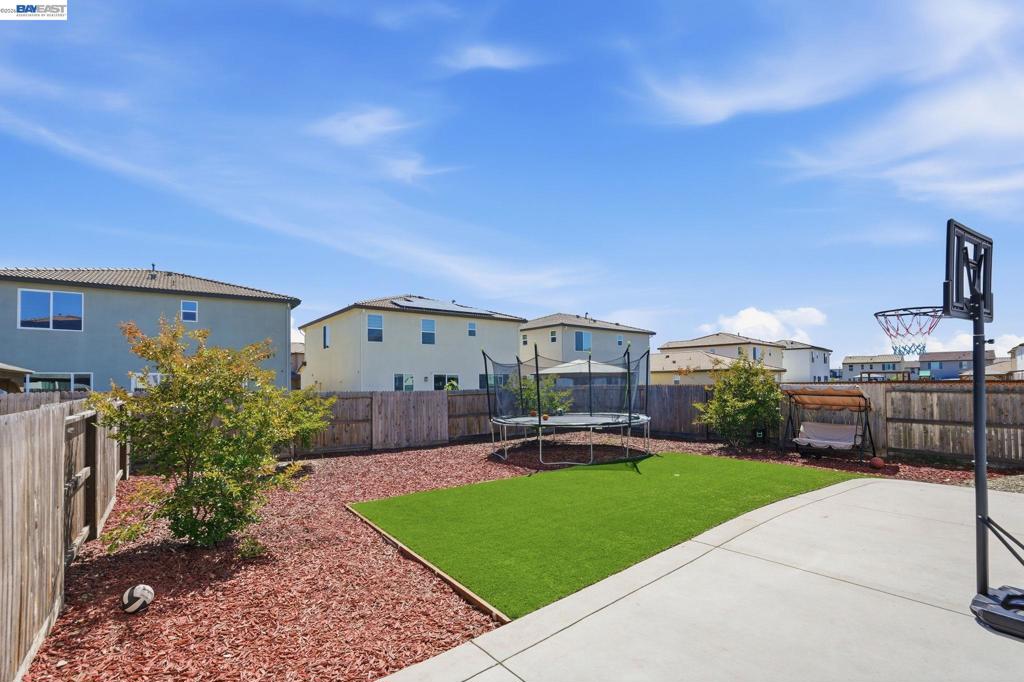 3134 Feather Rd, Manteca, CA 95337