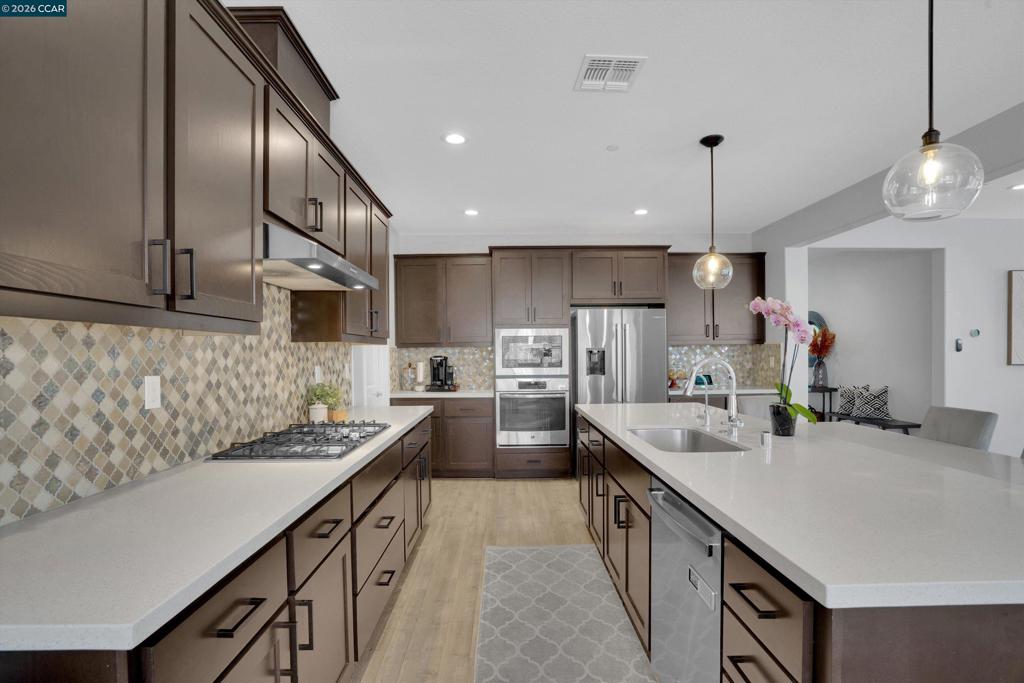 351 Bloomington Ln, Brentwood (CC), CA 94513