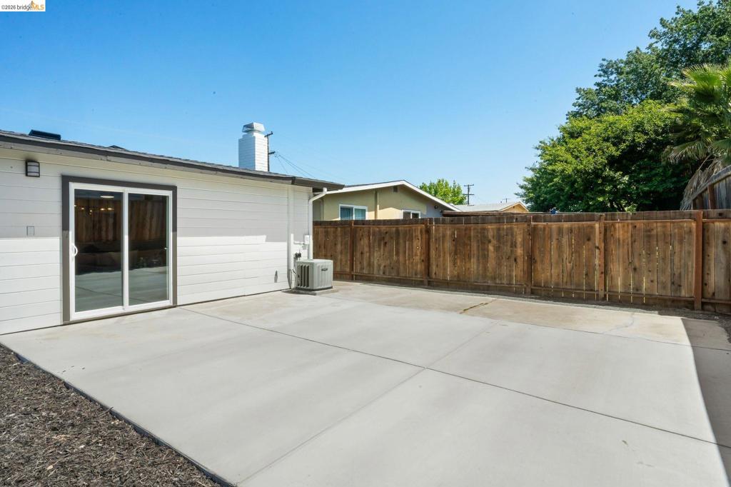 766 Oak St, Brentwood (CC), CA 94513