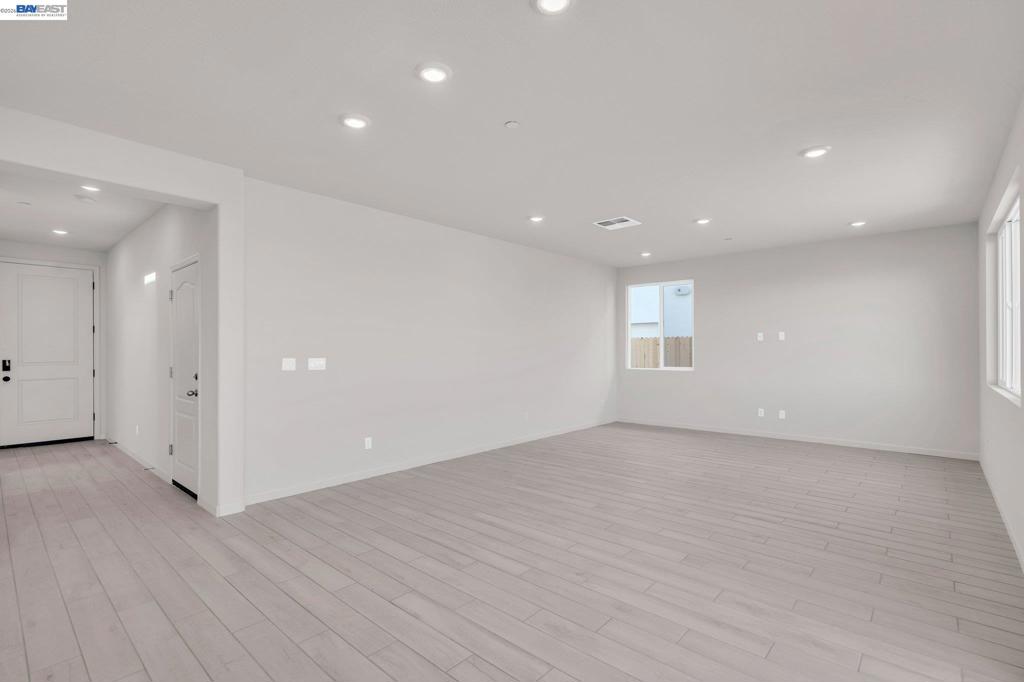 3134 Feather Rd, Manteca, CA 95337