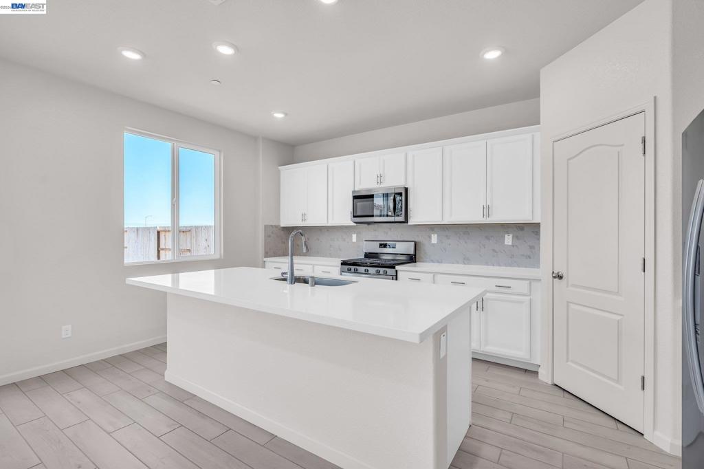 3134 Feather Rd, Manteca, CA 95337